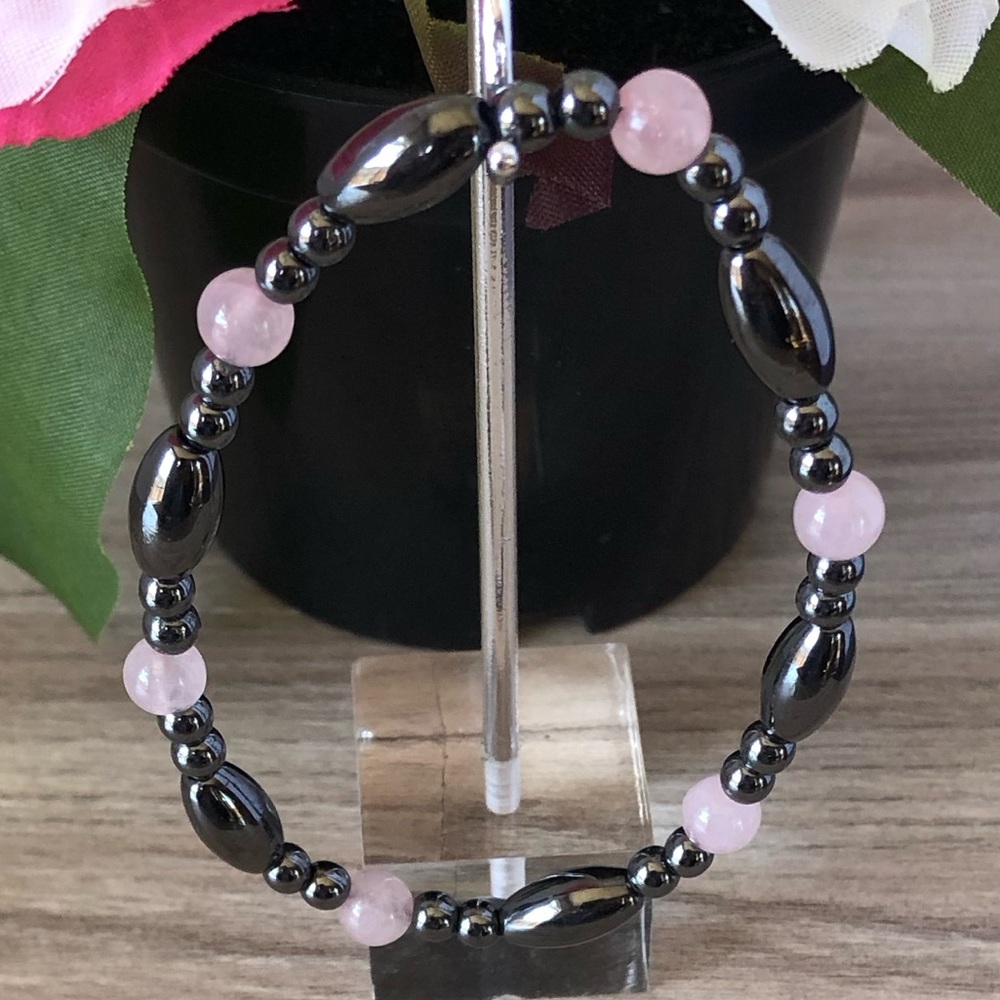 Natural Rose Quartz Stone Stretchable Hematite Beaded Bracelet